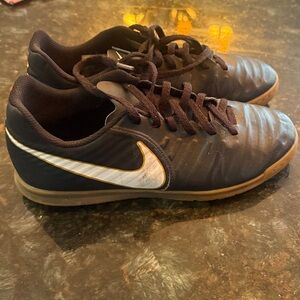 Nike Youth Black, Gold  and White Indoor Soccer Shoes